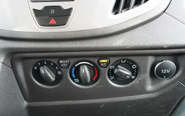 FORD TRANSIT / WYWROTKA TYLNOZSYPOWA / BLIŹNIAK / MANUAL / SPROWADZONY 