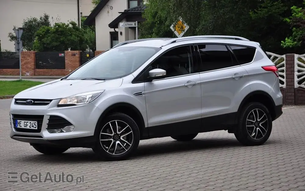 FORD Kuga 2.0 TDCi 4WD Titanium