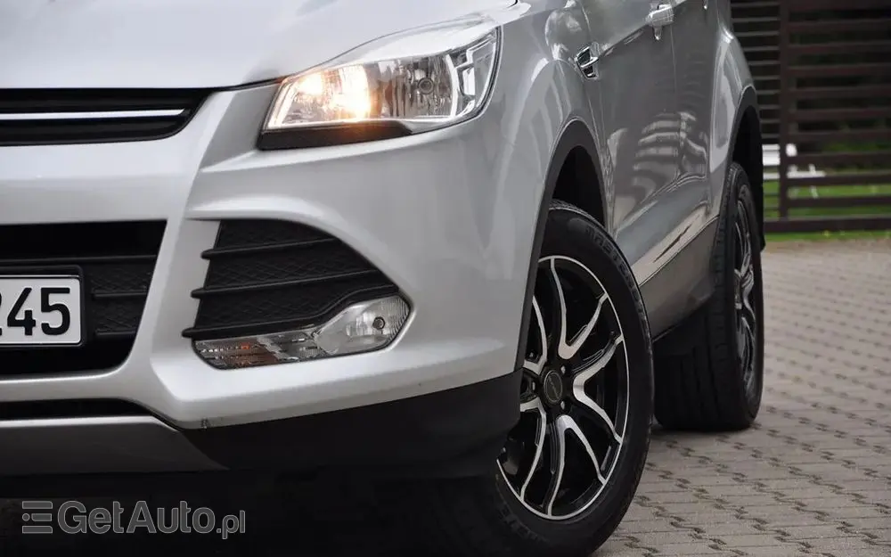 FORD Kuga 2.0 TDCi 4WD Titanium