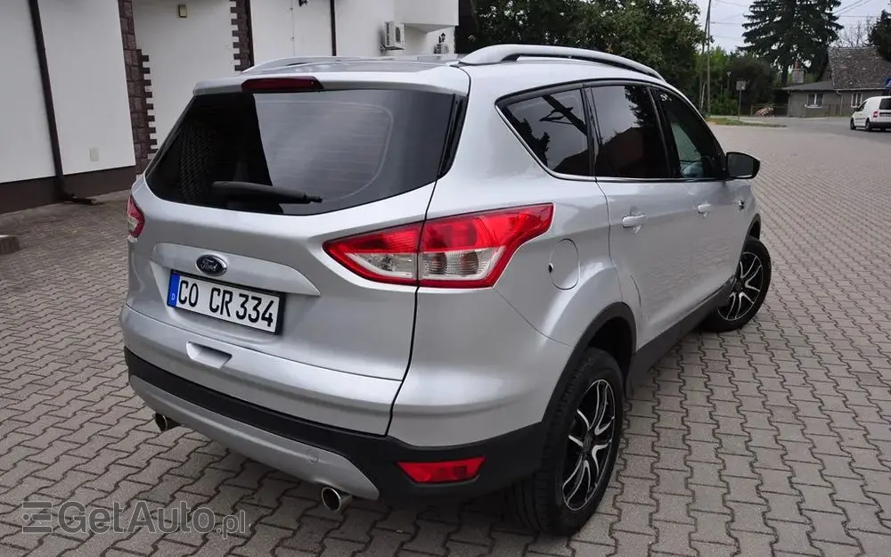 FORD Kuga 2.0 TDCi 4WD Titanium