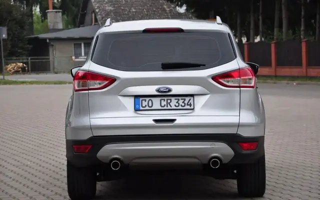 FORD Kuga 2.0 TDCi 4WD Titanium