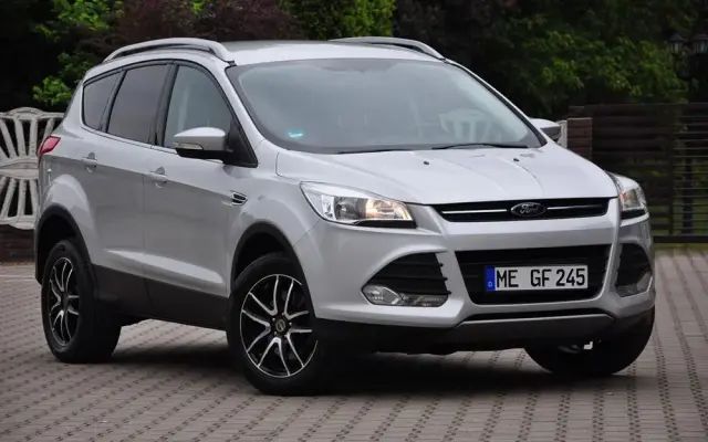 FORD Kuga 2.0 TDCi 4WD Titanium