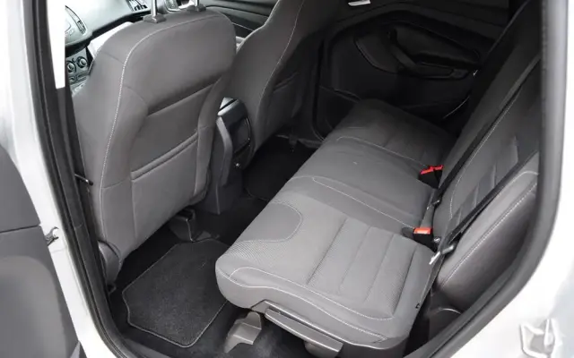 FORD Kuga 2.0 TDCi 4WD Titanium