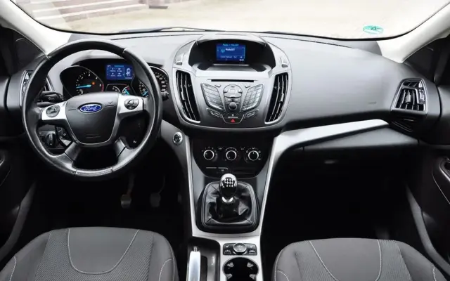 FORD Kuga 2.0 TDCi 4WD Titanium