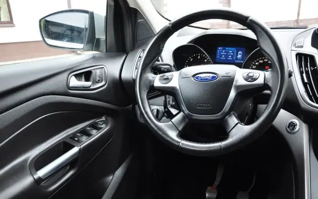 FORD Kuga 2.0 TDCi 4WD Titanium