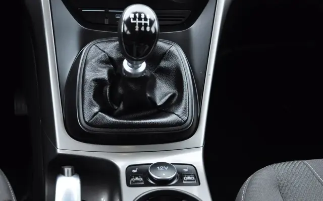 FORD Kuga 2.0 TDCi 4WD Titanium