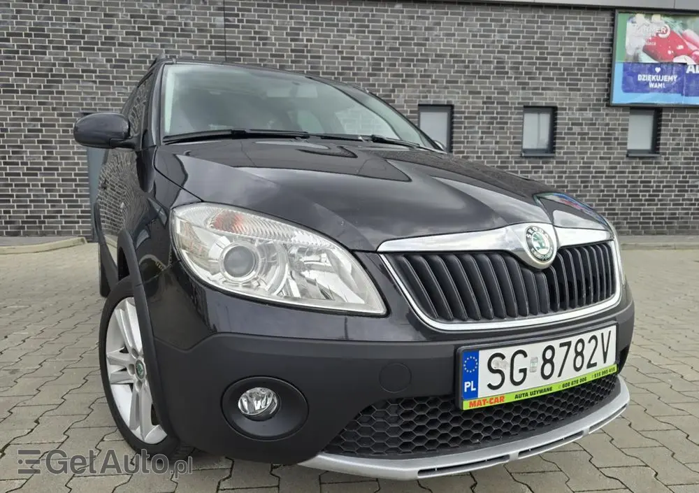 SKODA Roomster 1.6 TDI DPF Scout PLUS EDITION