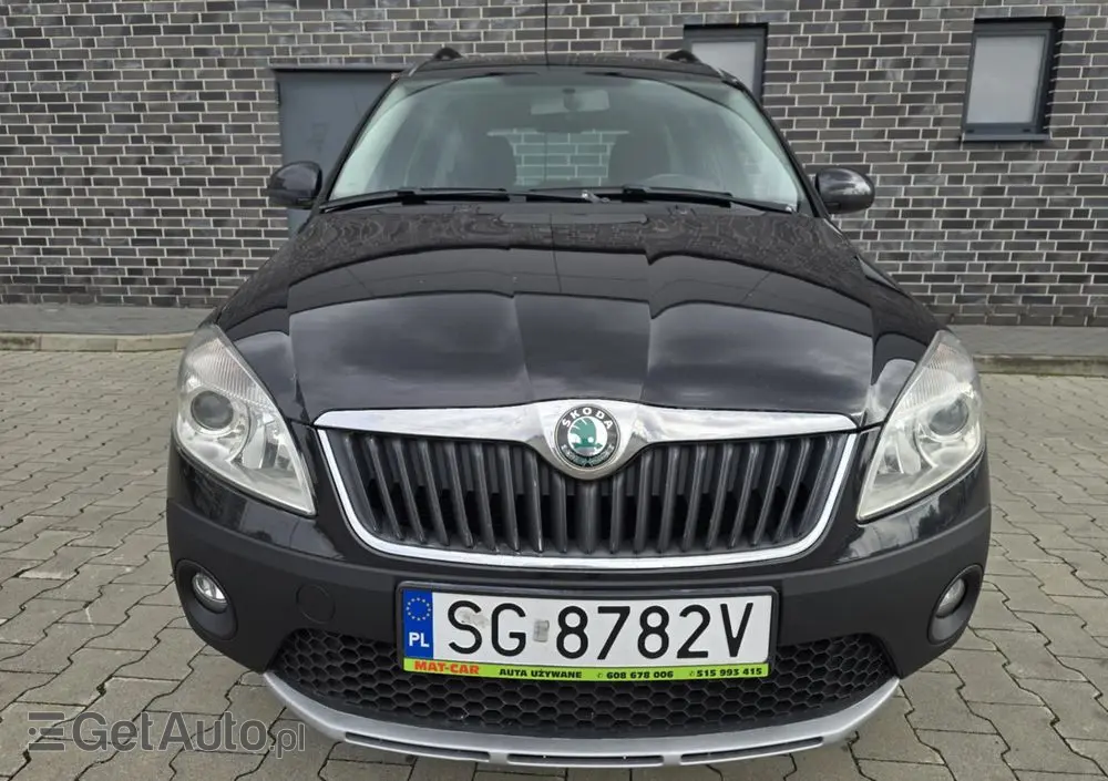 SKODA Roomster 1.6 TDI DPF Scout PLUS EDITION