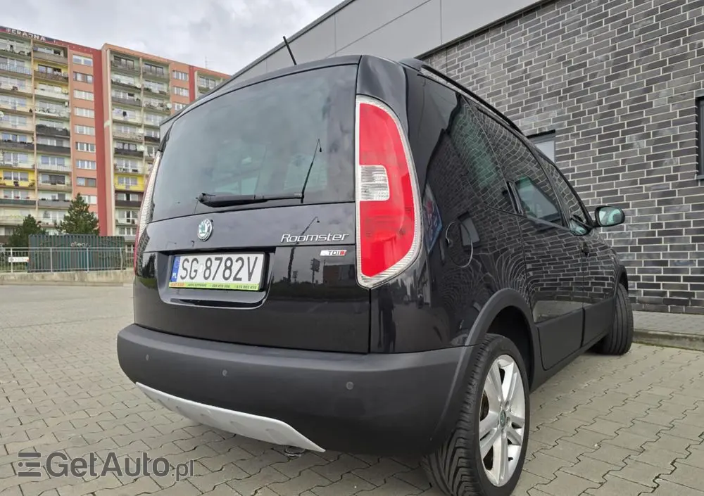 SKODA Roomster 1.6 TDI DPF Scout PLUS EDITION