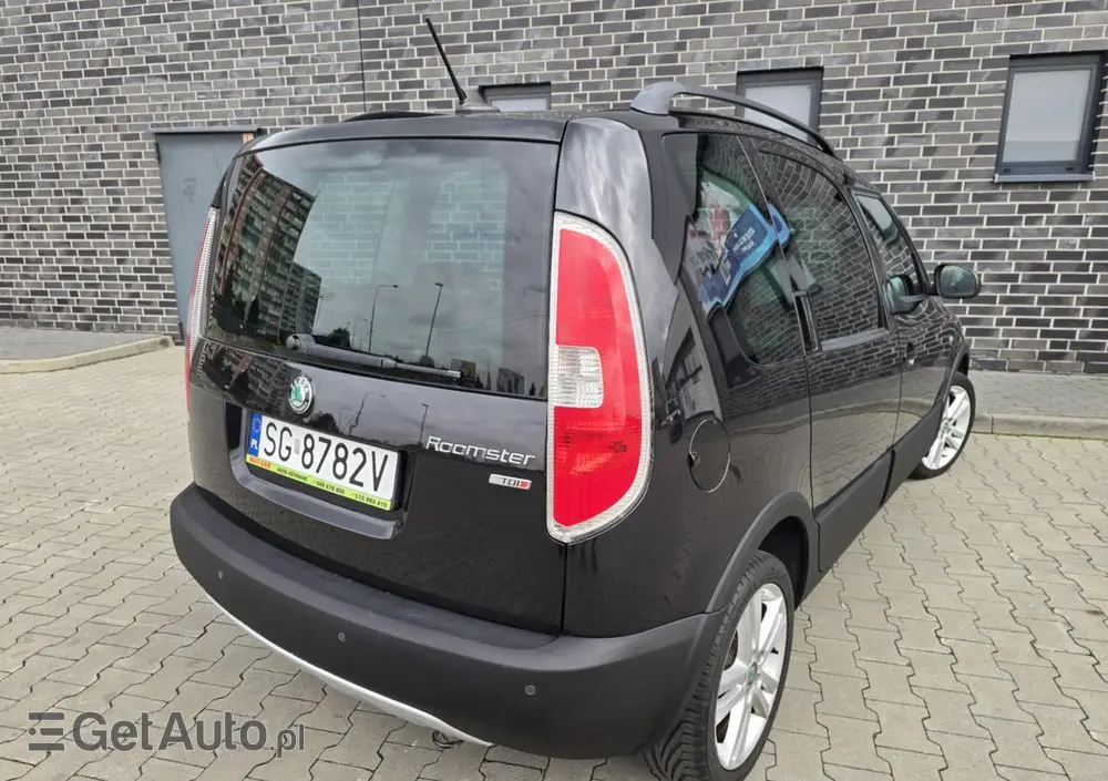 SKODA Roomster 1.6 TDI DPF Scout PLUS EDITION
