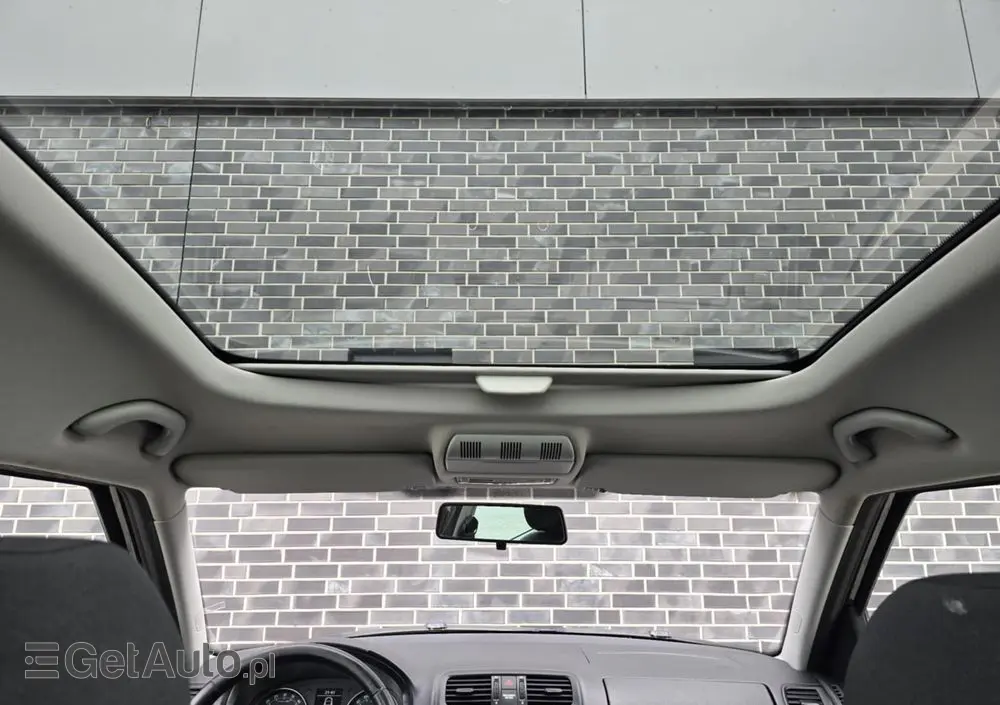 SKODA Roomster 1.6 TDI DPF Scout PLUS EDITION