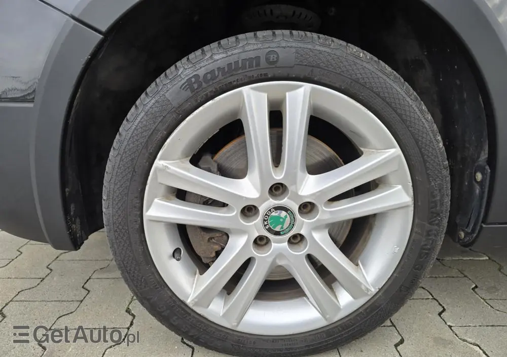 SKODA Roomster 1.6 TDI DPF Scout PLUS EDITION