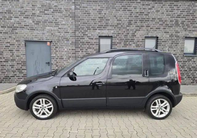 SKODA Roomster 1.6 TDI DPF Scout PLUS EDITION