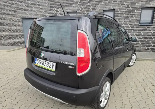SKODA Roomster 1.6 TDI DPF Scout PLUS EDITION