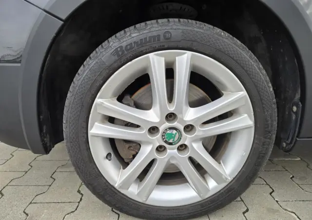 SKODA Roomster 1.6 TDI DPF Scout PLUS EDITION