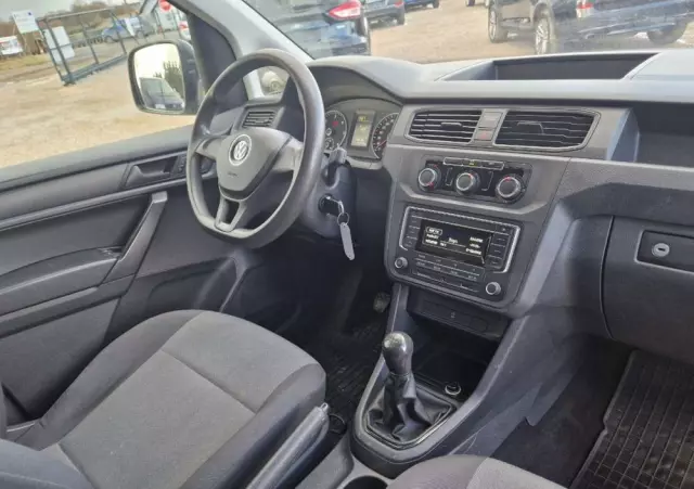 VOLKSWAGEN Caddy 