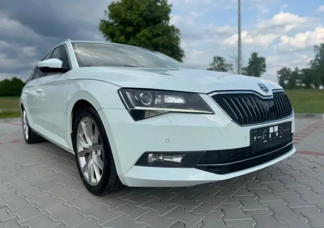 SKODA Superb 2.0 TSI 4x4 Sportline DSG