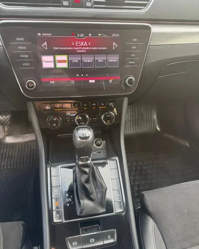 SKODA Superb 2.0 TSI 4x4 Sportline DSG