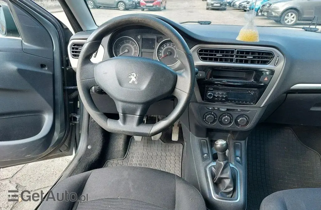 PEUGEOT 301 