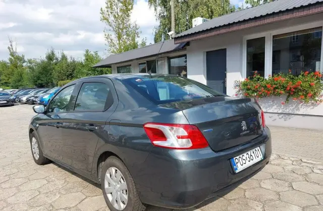 PEUGEOT 301 