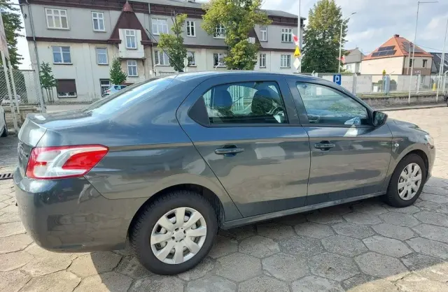 PEUGEOT 301 