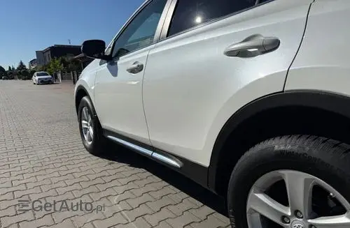 TOYOTA Rav 4 