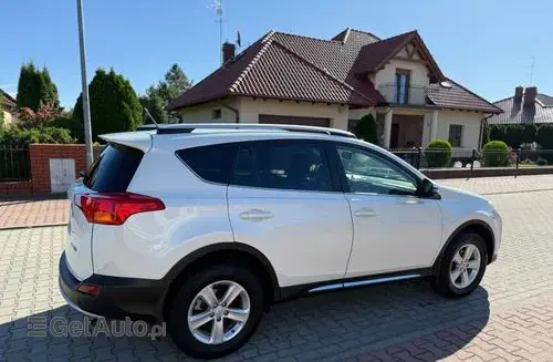 TOYOTA Rav 4 