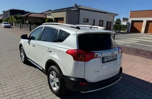 TOYOTA Rav 4 