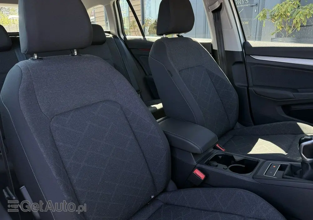 VOLKSWAGEN Golf 1.5 TSI EVO Life