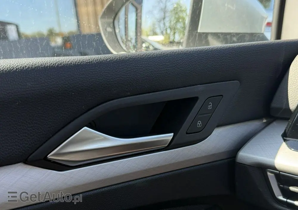 VOLKSWAGEN Golf 1.5 TSI EVO Life