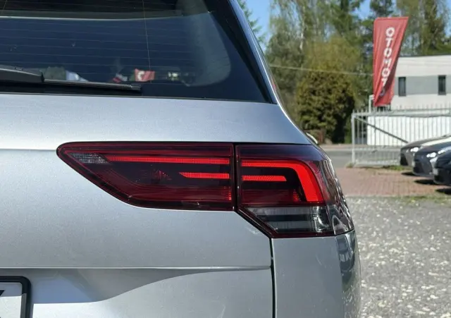 VOLKSWAGEN Golf 1.5 TSI EVO Life