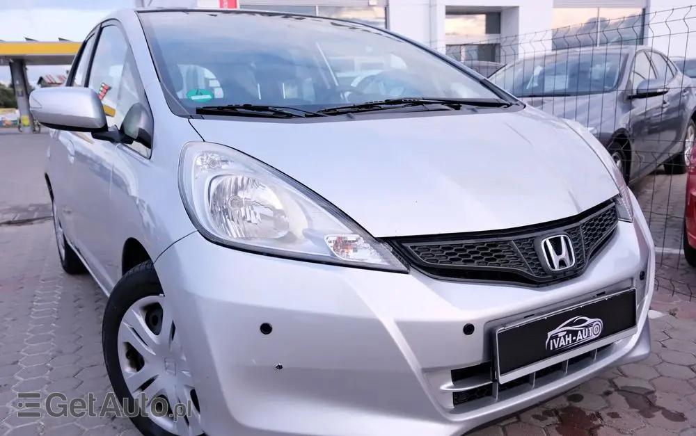 HONDA Jazz 1.4 i-VTEC CVT Trend