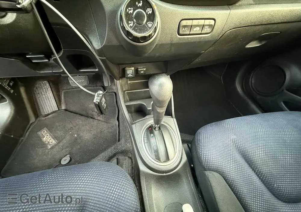 HONDA Jazz 1.4 i-VTEC CVT Trend