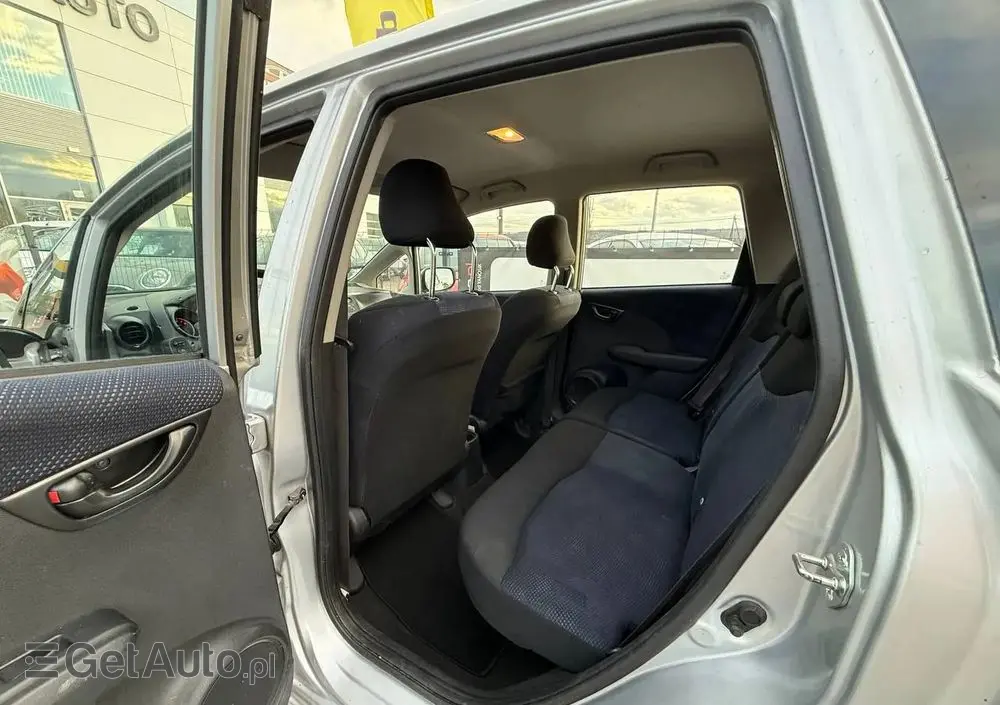 HONDA Jazz 1.4 i-VTEC CVT Trend