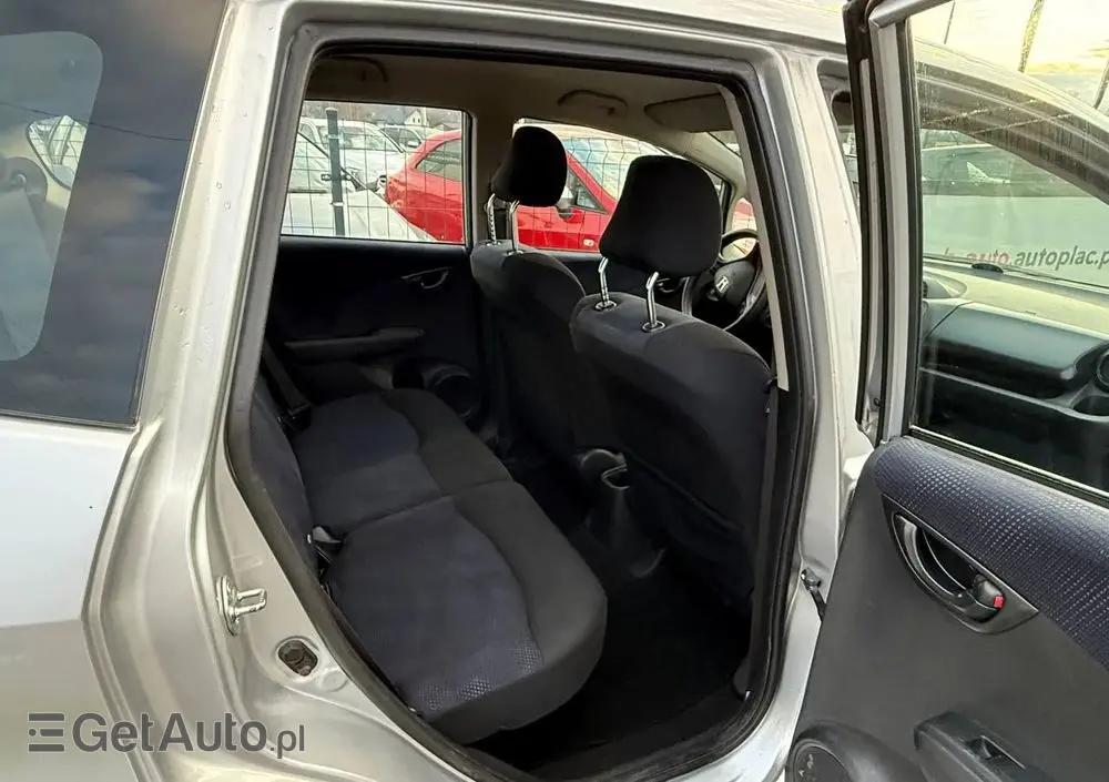 HONDA Jazz 1.4 i-VTEC CVT Trend