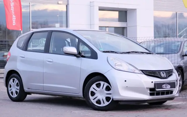 HONDA Jazz 1.4 i-VTEC CVT Trend