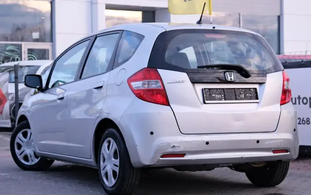 HONDA Jazz 1.4 i-VTEC CVT Trend