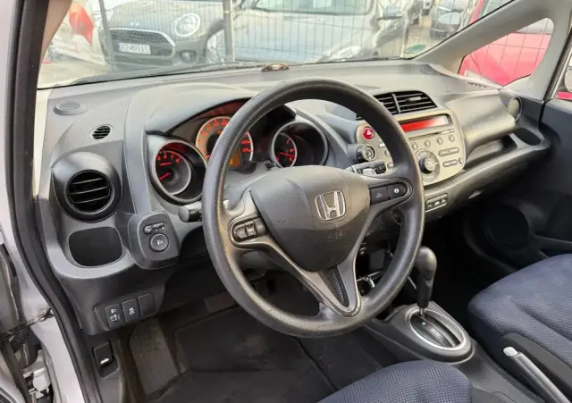 HONDA Jazz 1.4 i-VTEC CVT Trend