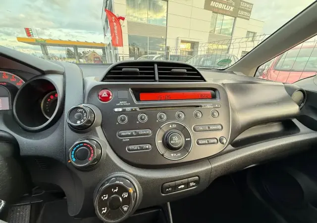 HONDA Jazz 1.4 i-VTEC CVT Trend