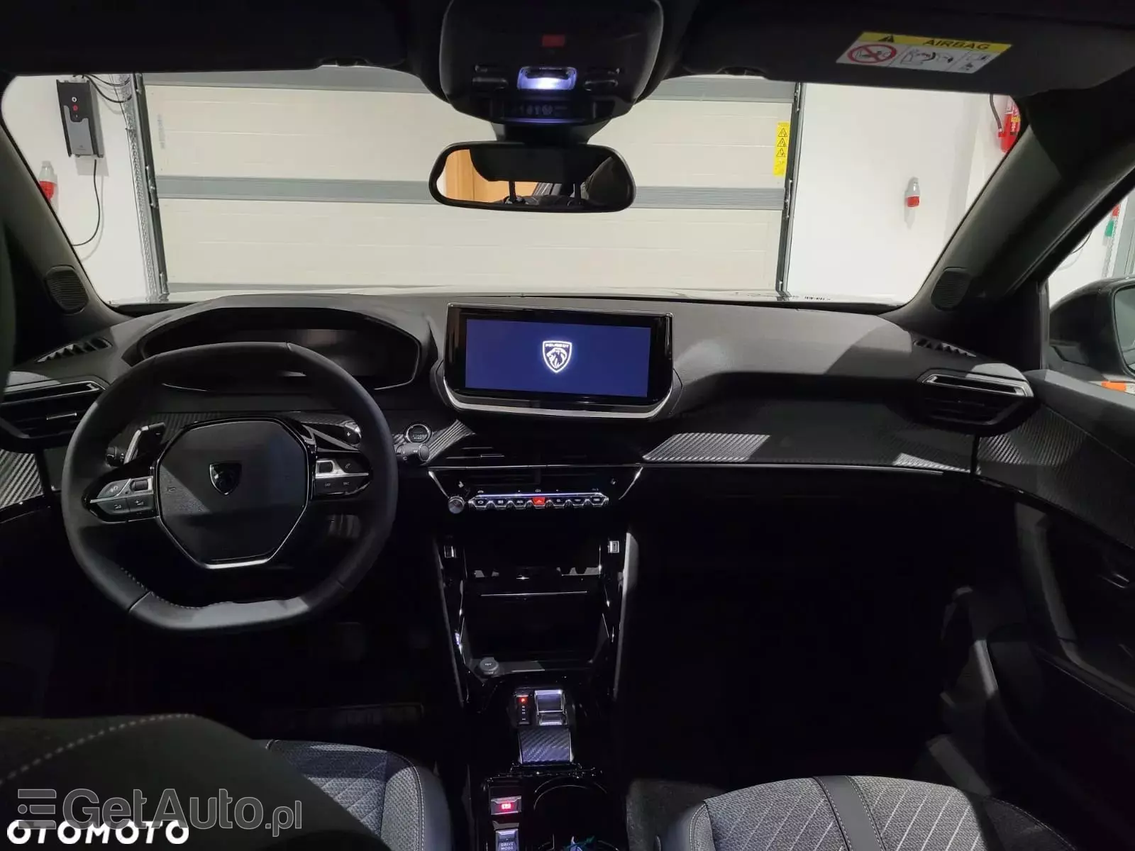 PEUGEOT 2008 1.2 PureTech Allure Pack S&S EAT8