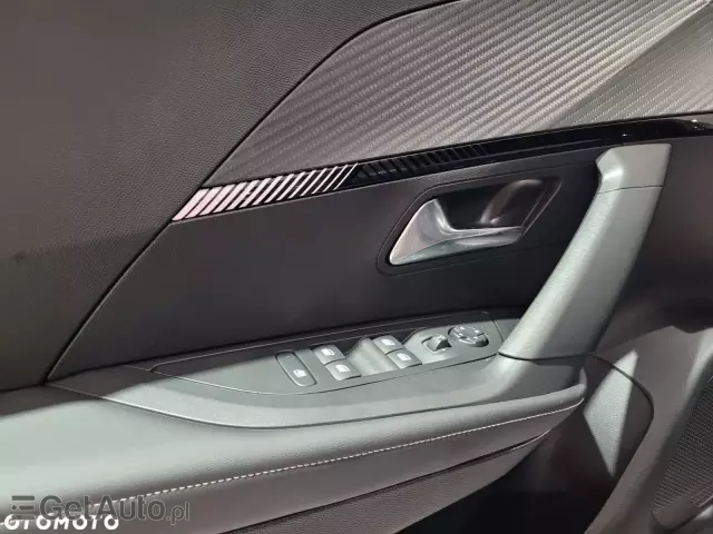 PEUGEOT 2008 1.2 PureTech Allure Pack S&S EAT8