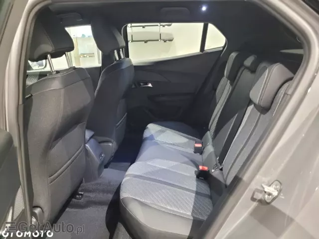 PEUGEOT 2008 1.2 PureTech Allure Pack S&S EAT8