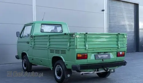 VOLKSWAGEN TRANSPORTER 