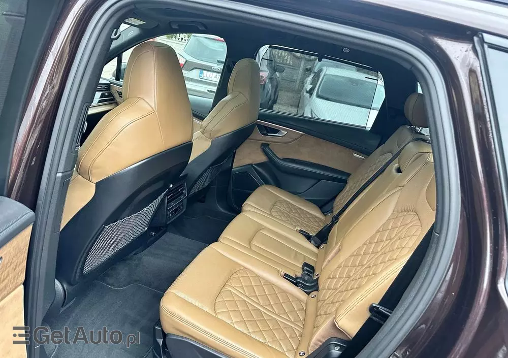 AUDI Q7 60 TFSI e PHEV Quattro S Line Tiptr