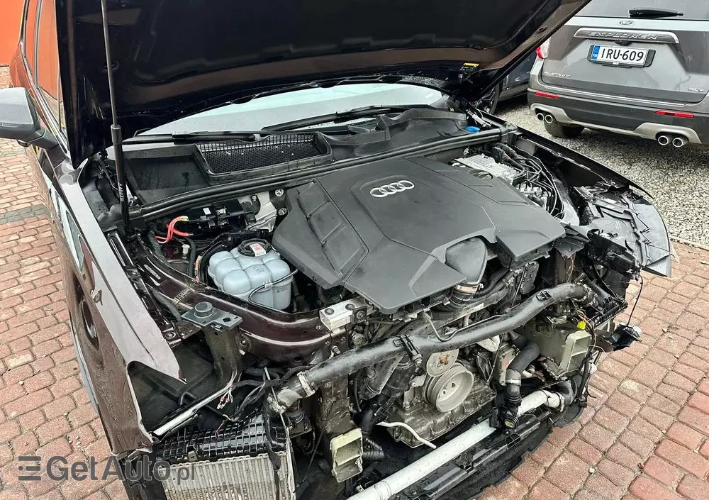 AUDI Q7 60 TFSI e PHEV Quattro S Line Tiptr