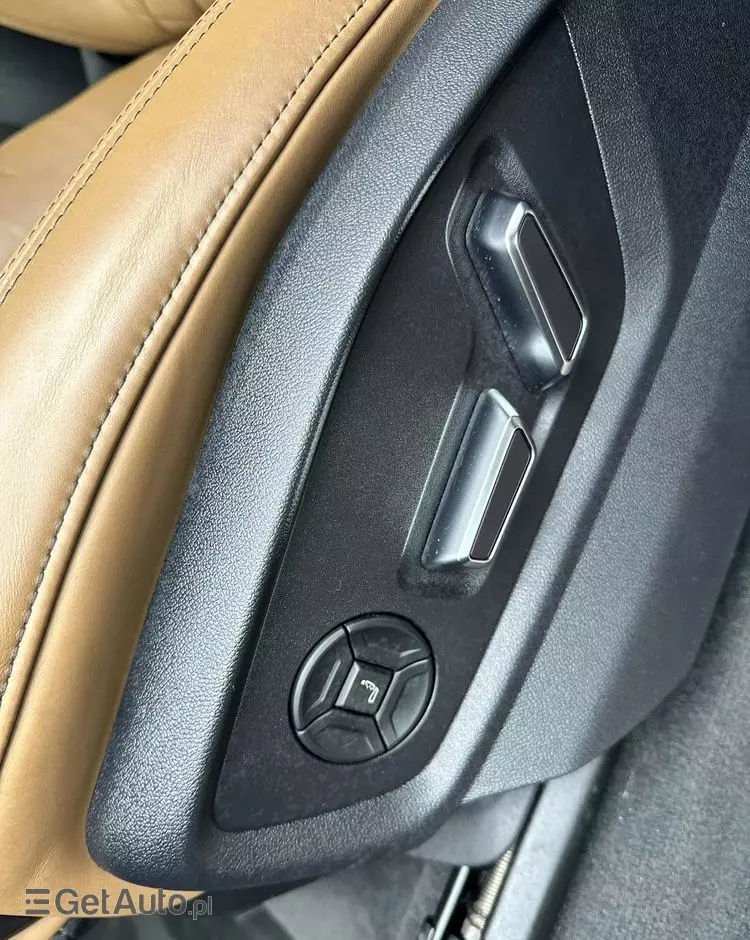 AUDI Q7 60 TFSI e PHEV Quattro S Line Tiptr