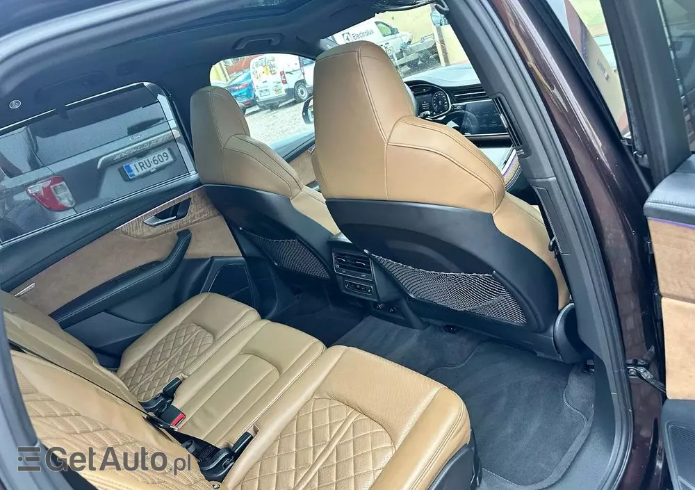 AUDI Q7 60 TFSI e PHEV Quattro S Line Tiptr