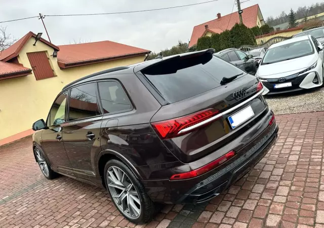 AUDI Q7 60 TFSI e PHEV Quattro S Line Tiptr