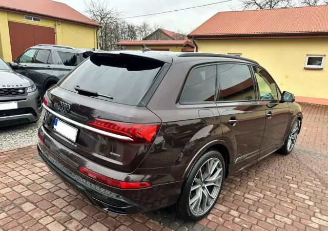 AUDI Q7 60 TFSI e PHEV Quattro S Line Tiptr