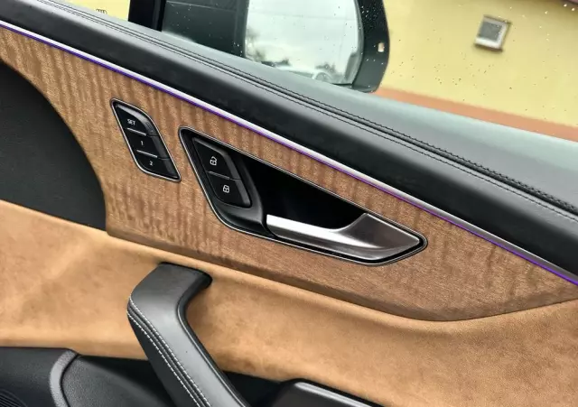 AUDI Q7 60 TFSI e PHEV Quattro S Line Tiptr